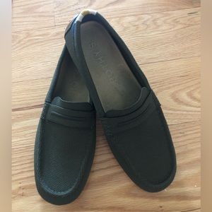 Rothy’s size 10 in Cypress.